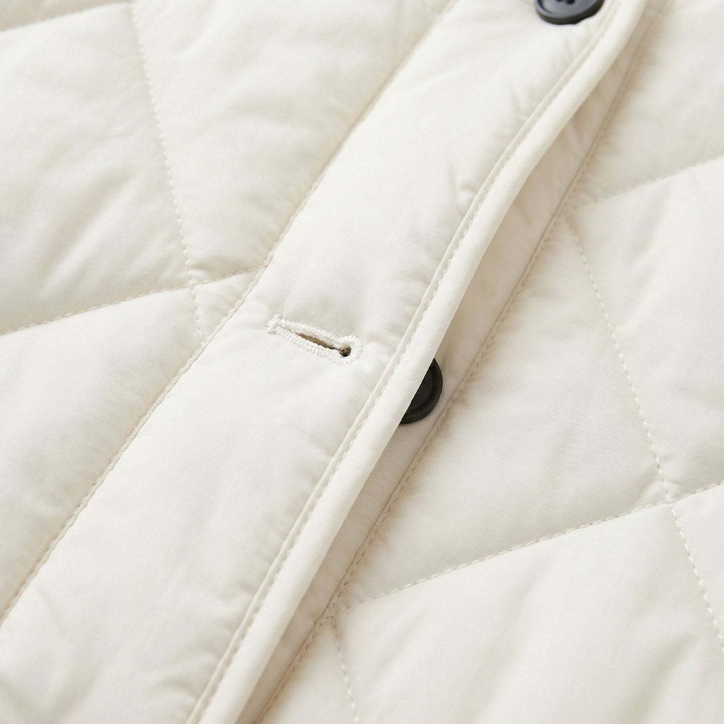 Veste Courte en Laine Tricotée Coupe Ajustée pour Femme